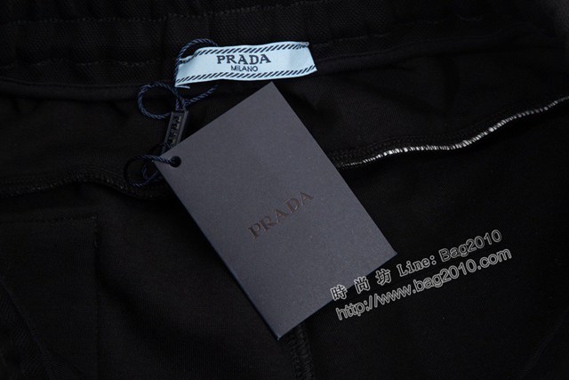 Prada專櫃普拉達2023FW新款口袋三角標衛褲 男女同款 tzy2877
